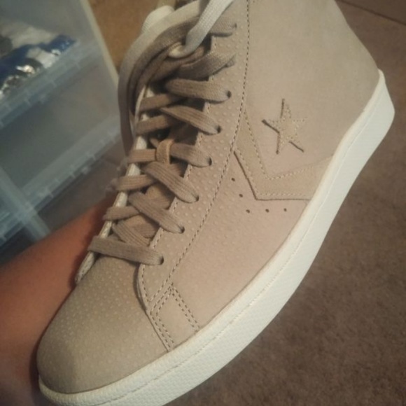 Addidas - Picture 3 of 3